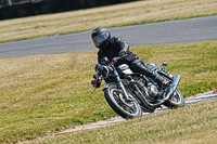 cadwell-park;cadwell-park-photographs;cadwell-trackday-photographs;enduro-digital-images;event-digital-images;eventdigitalimages;peter-wileman-photography;racing-digital-images;trackday-digital-images;trackday-photos